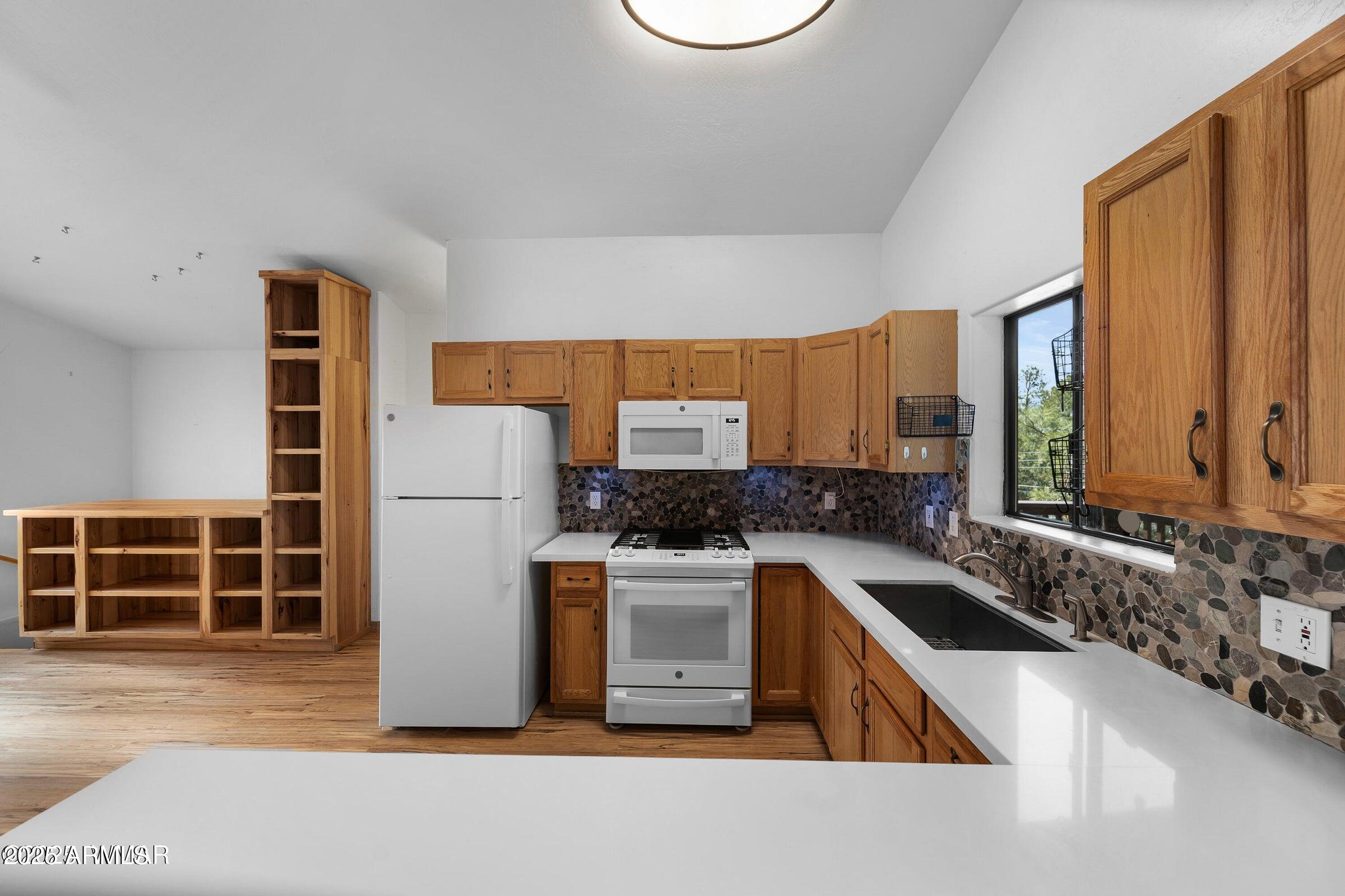 596 Walnut Creek Loop Pinetop, AZ 85935 - Photo 17 of 41 17