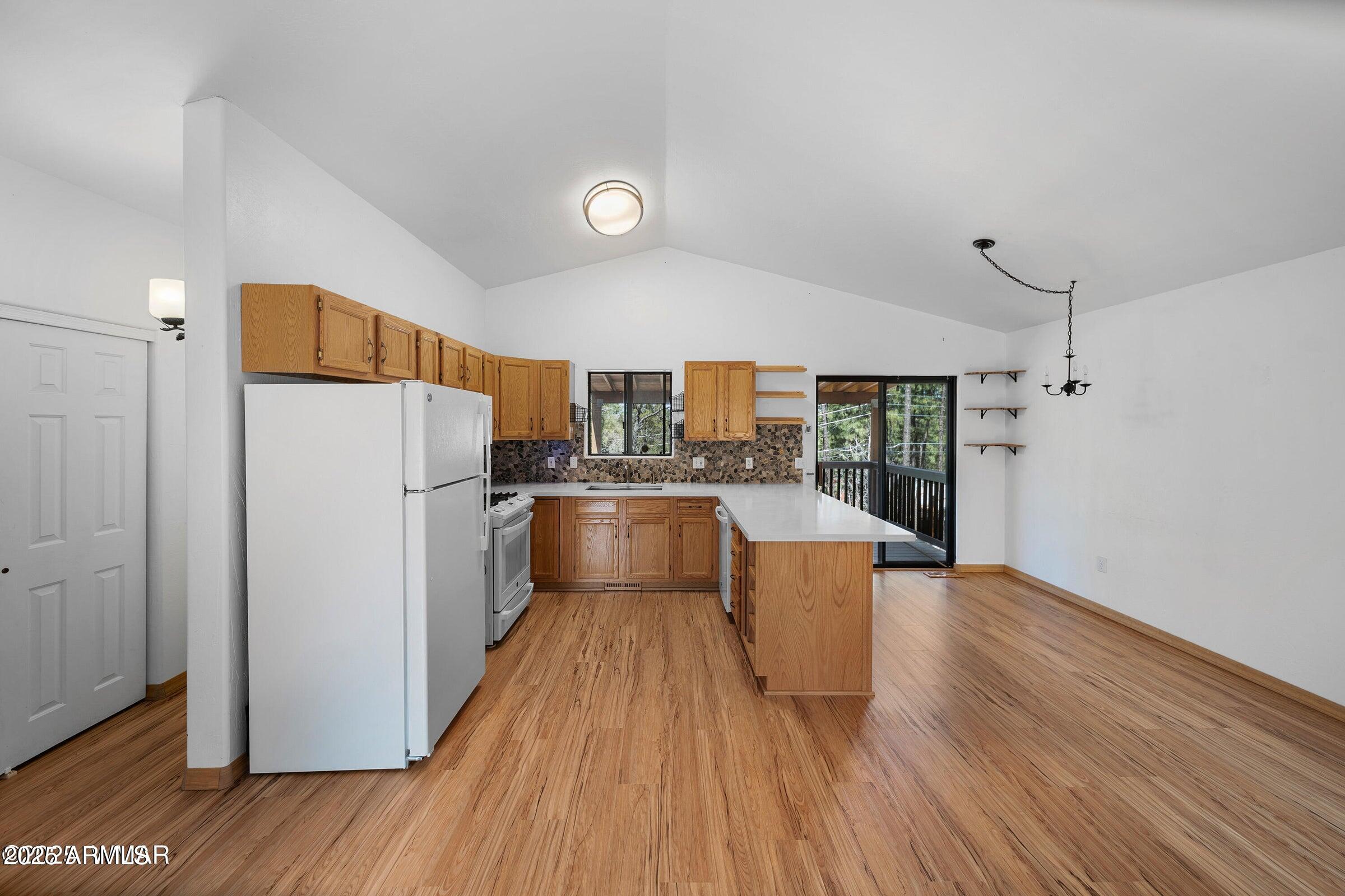 596 Walnut Creek Loop Pinetop, AZ 85935 - Photo 18 of 41 18