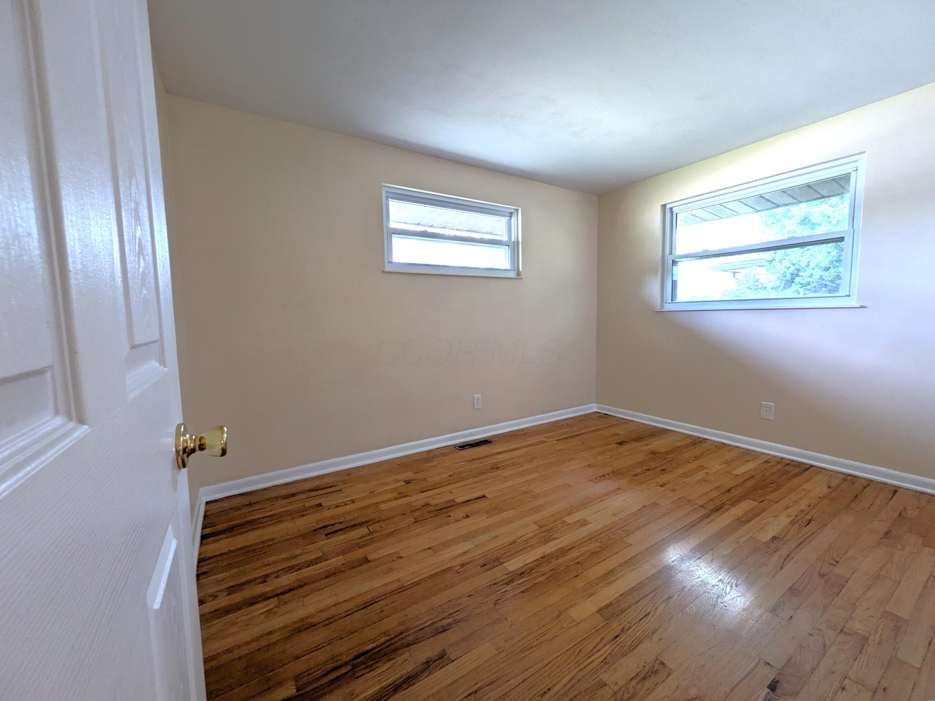 4355 Maize Road Columbus, OH 43224 - Photo 16 of 26 PXL_20250823_160835180