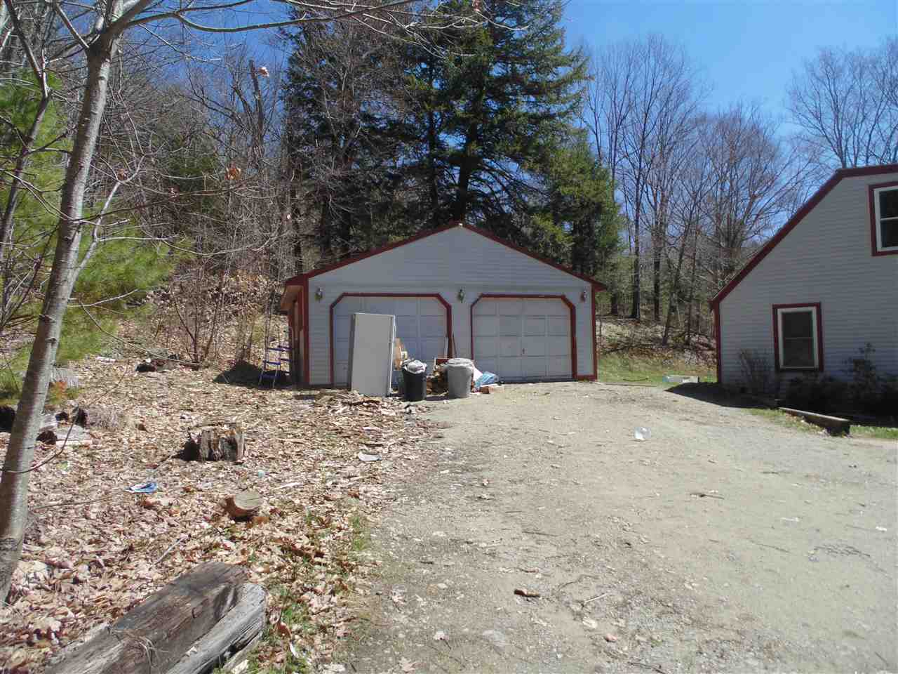 7 Robbins Road Hillsborough, NH 03244 - Photo 2 of 14 Gallery Image 2