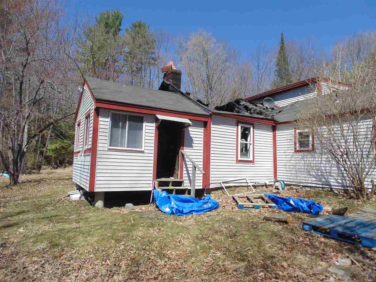 7 Robbins Road Hillsborough, NH 03244 - Photo 8 of 14 Gallery Image 8