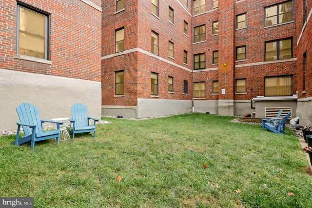 $1,975 | 66 New York Avenue Northwest, Unit 206, Washington, DC 20001