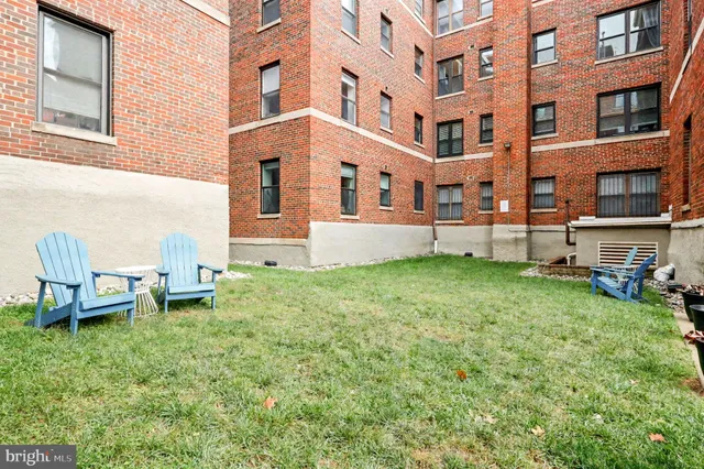 $1,975 | 66 New York Avenue Northwest, Unit 206, Washington, DC 20001