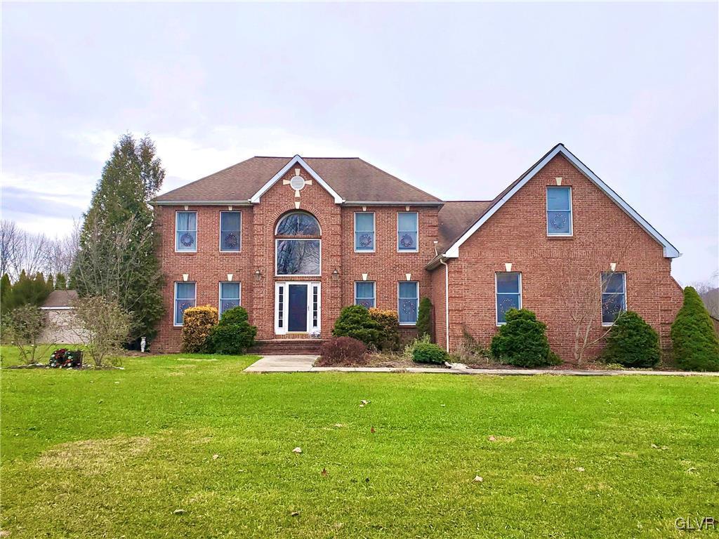 695 Rasleytown Road Pen Argyl, PA 18072 - Photo 1 of 39 Gallery Image 1