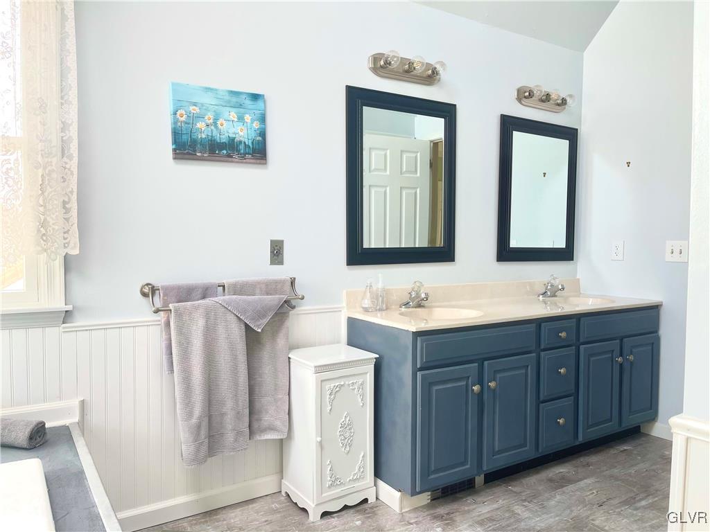 695 Rasleytown Road Pen Argyl, PA 18072 - Photo 25 of 39 Gallery Image 25