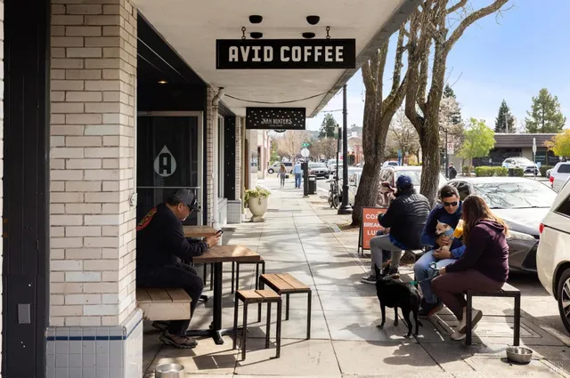 $2,195,000 | 15 Kingswood Drive, Petaluma, CA 94952