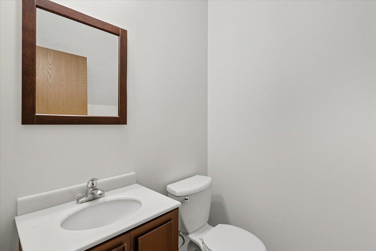 9477 Ranchview Lane North Maple Grove, MN 55369 - Photo 11 of 25 Gallery Image 11