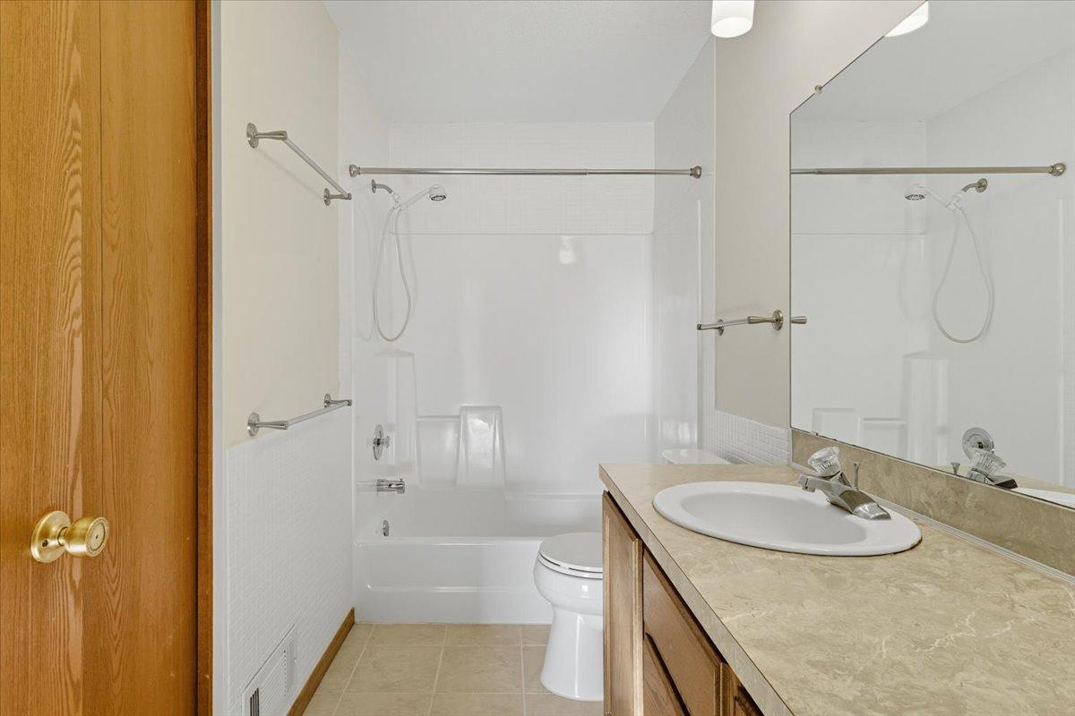 9477 Ranchview Lane North Maple Grove, MN 55369 - Photo 16 of 25 Gallery Image 16