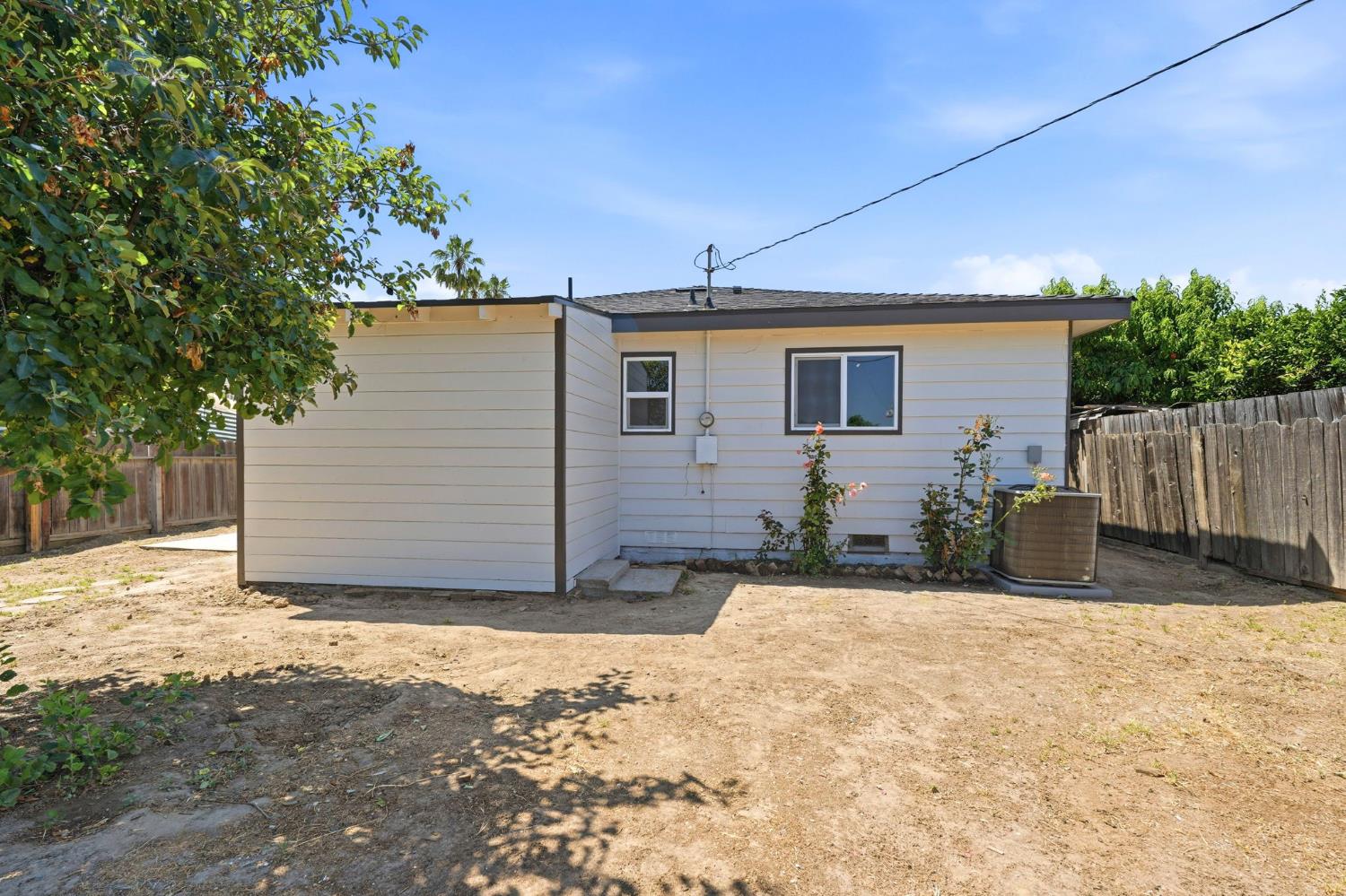 201 Barozzi Avenue Modesto, CA 95351 - Photo 43 of 44