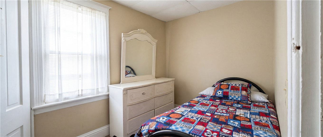 110 Holbrooke Street Rochester, NY 14621 - Photo 13 of 17