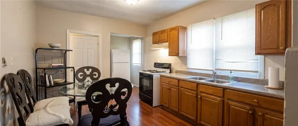 $99,900 | 110 Holbrooke Street, Rochester, NY 14621