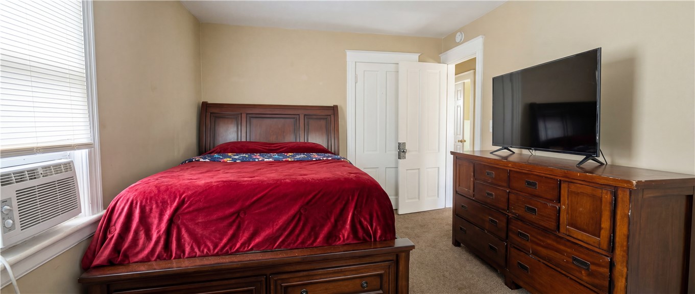 110 Holbrooke Street Rochester, NY 14621 - Photo 10 of 17