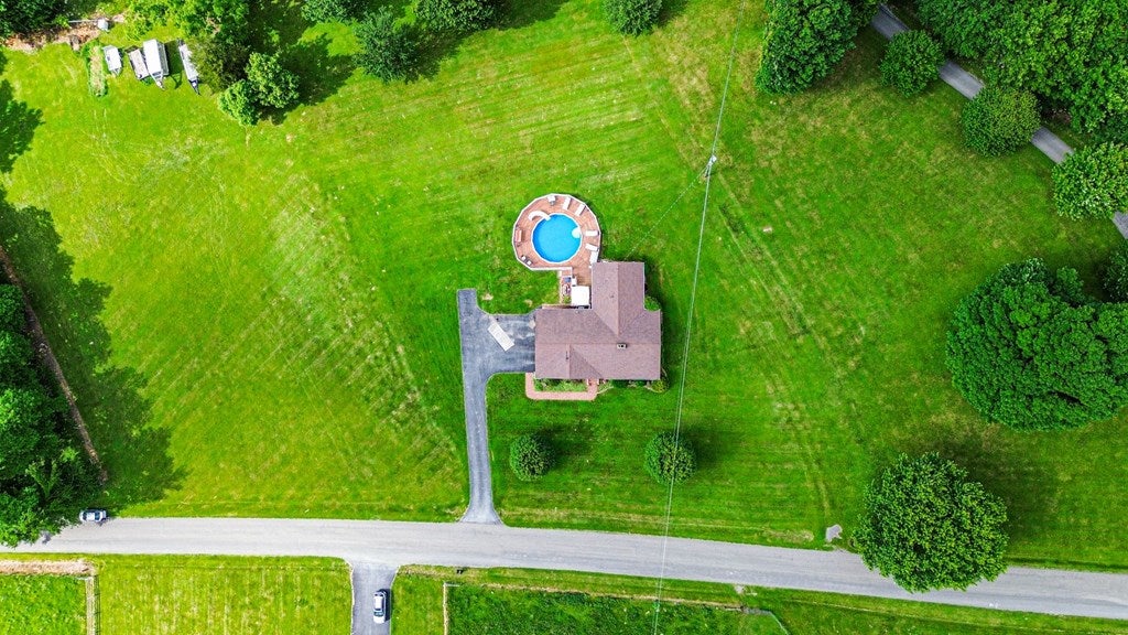 8190 Mountain Road Cedar Bluff, VA 24609 - Photo 37 of 38 Gallery Image 37