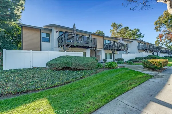 $2,200 | 1200 West Lambert Road, Unit 41, La Habra, CA 90631