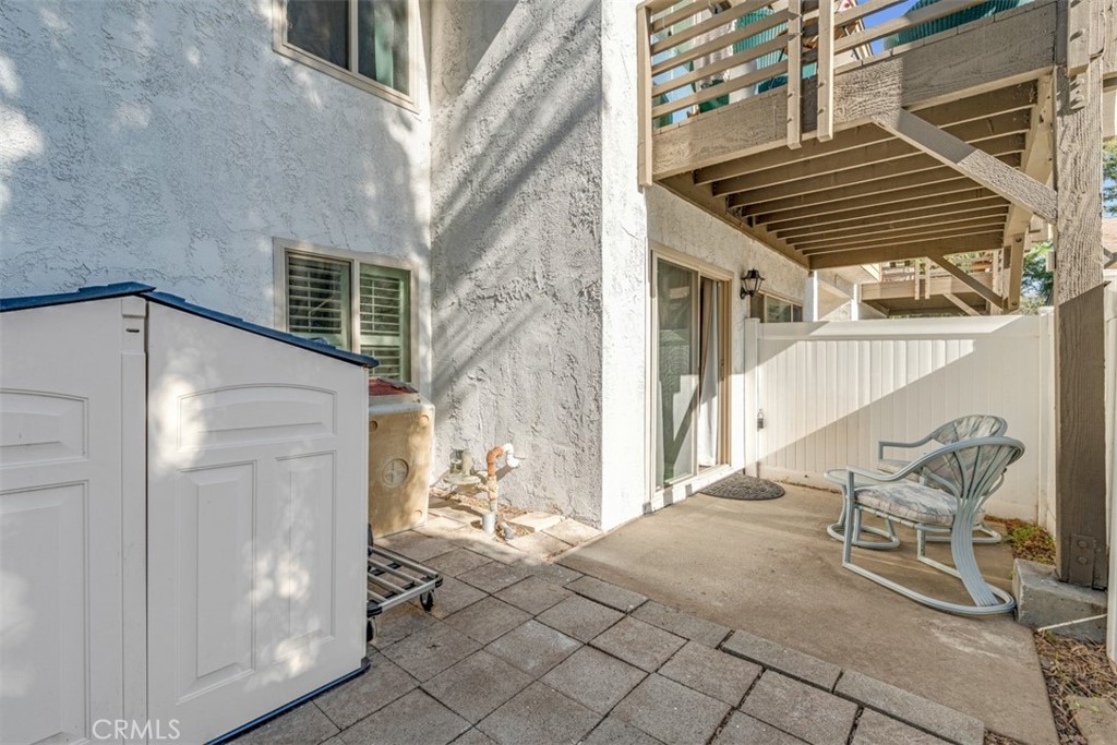 1200 West Lambert Road, Unit 41 La Habra, CA 90631 - Photo 10 of 11 a view of a chair and table in the patio