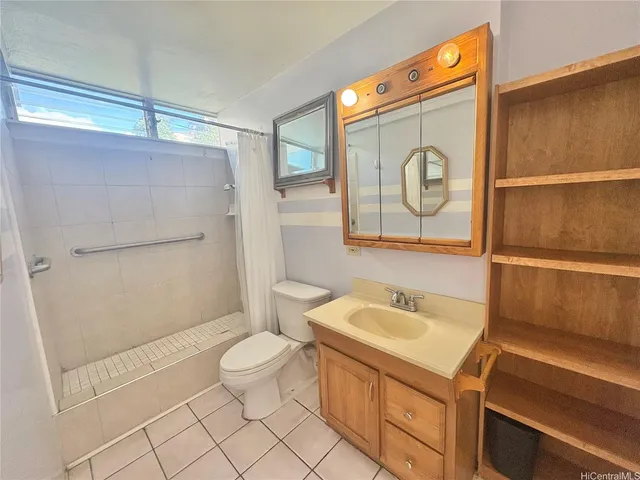$2,100 | 424 Walina Street, Unit 35, Honolulu, HI 96815