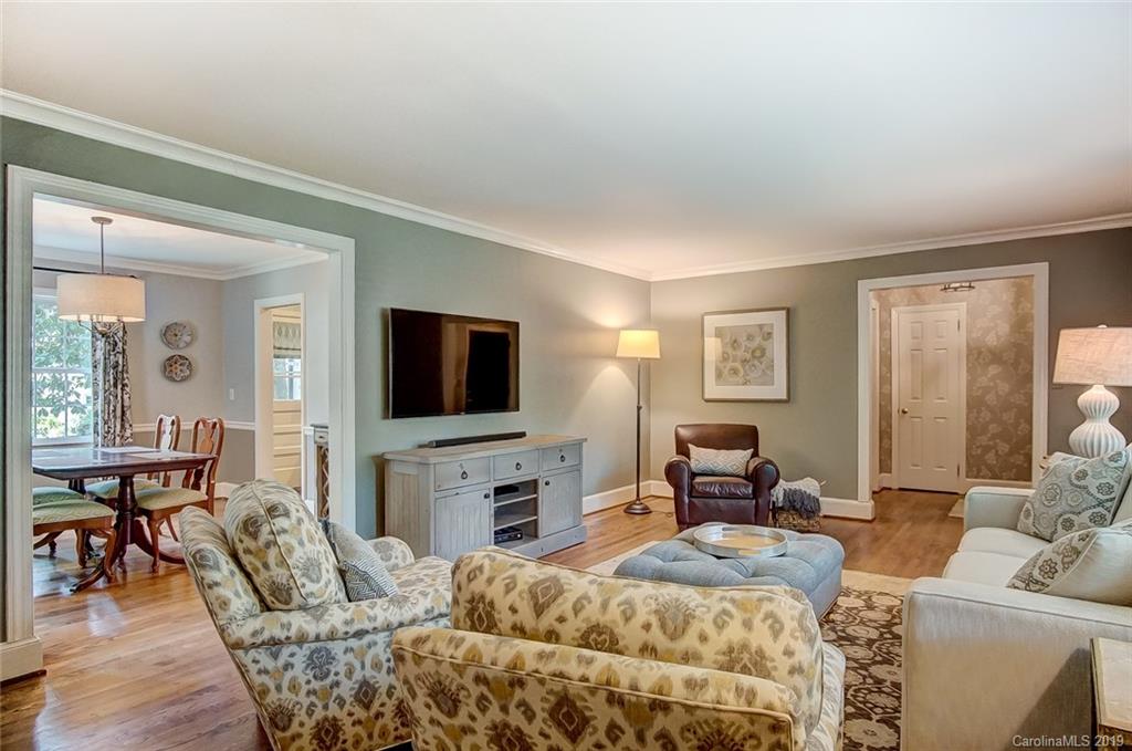 426 Ellsworth Road Charlotte, NC 28211 - Photo 5 of 30 a living room with furniture wooden floor and a flat screen tv