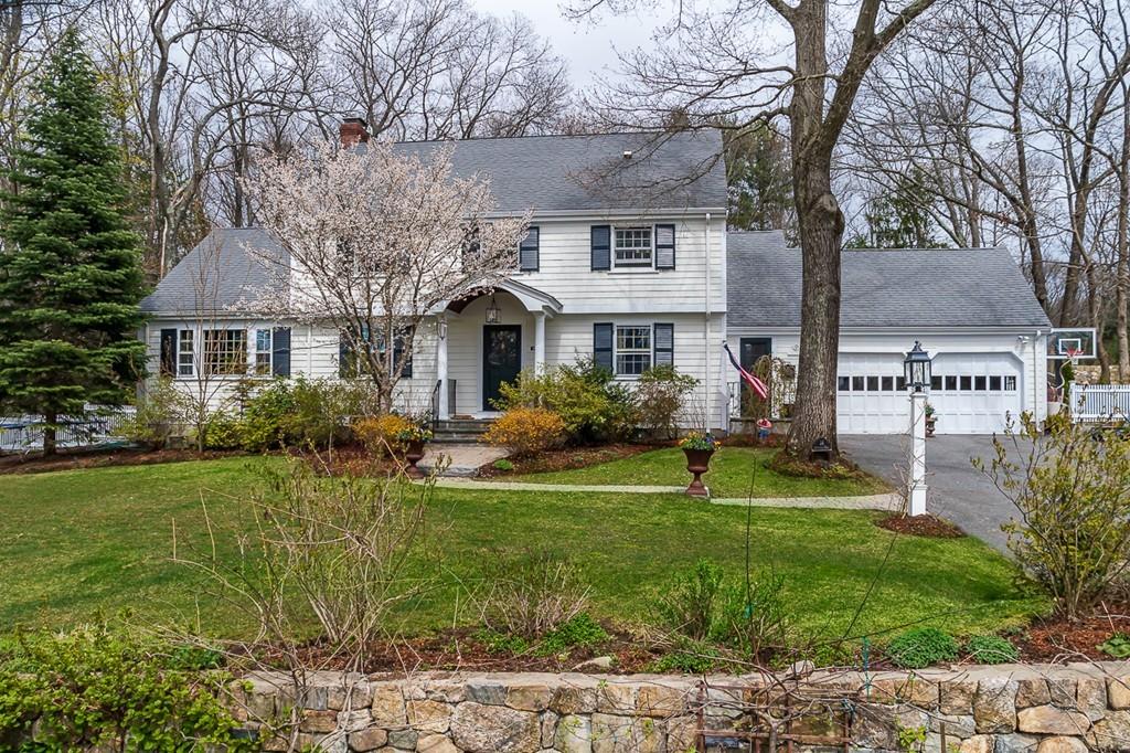 14 Deerfield Road Wellesley, MA 02481 - Photo 1 of 30