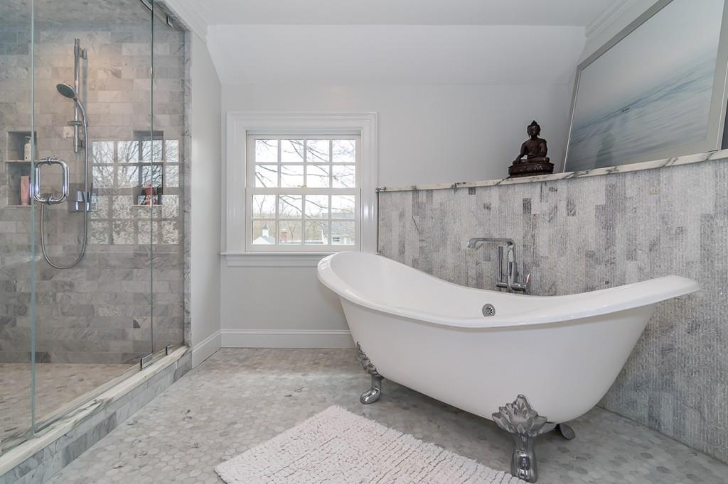 14 Deerfield Road Wellesley, MA 02481 - Photo 16 of 30