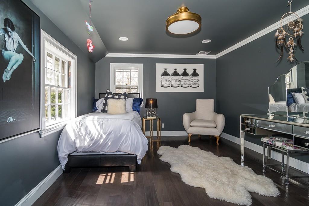 14 Deerfield Road Wellesley, MA 02481 - Photo 18 of 30