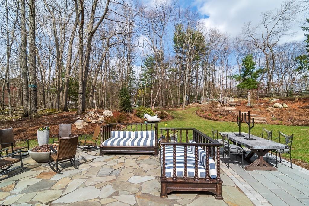 14 Deerfield Road Wellesley, MA 02481 - Photo 27 of 30
