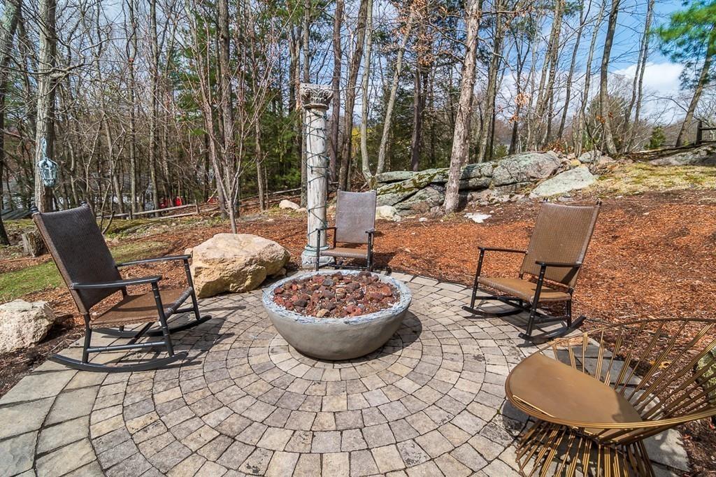 14 Deerfield Road Wellesley, MA 02481 - Photo 28 of 30