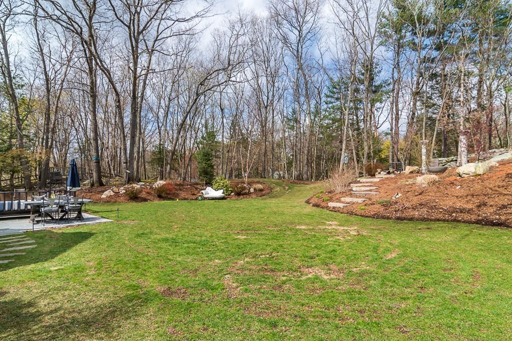 14 Deerfield Road Wellesley, MA 02481 - Photo 29 of 30