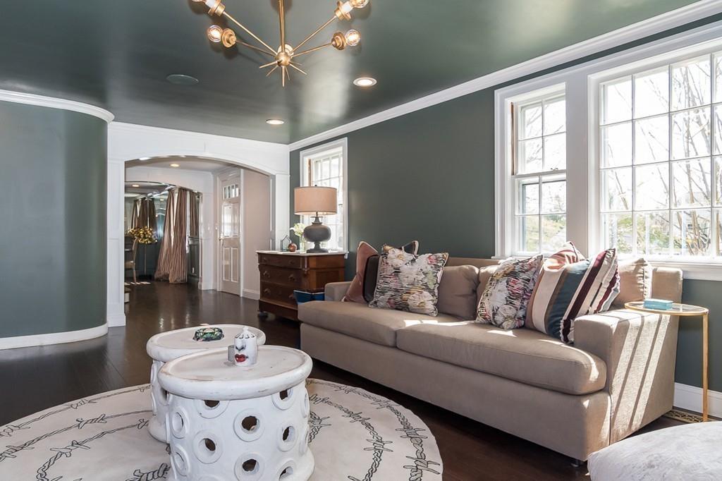 14 Deerfield Road Wellesley, MA 02481 - Photo 10 of 30
