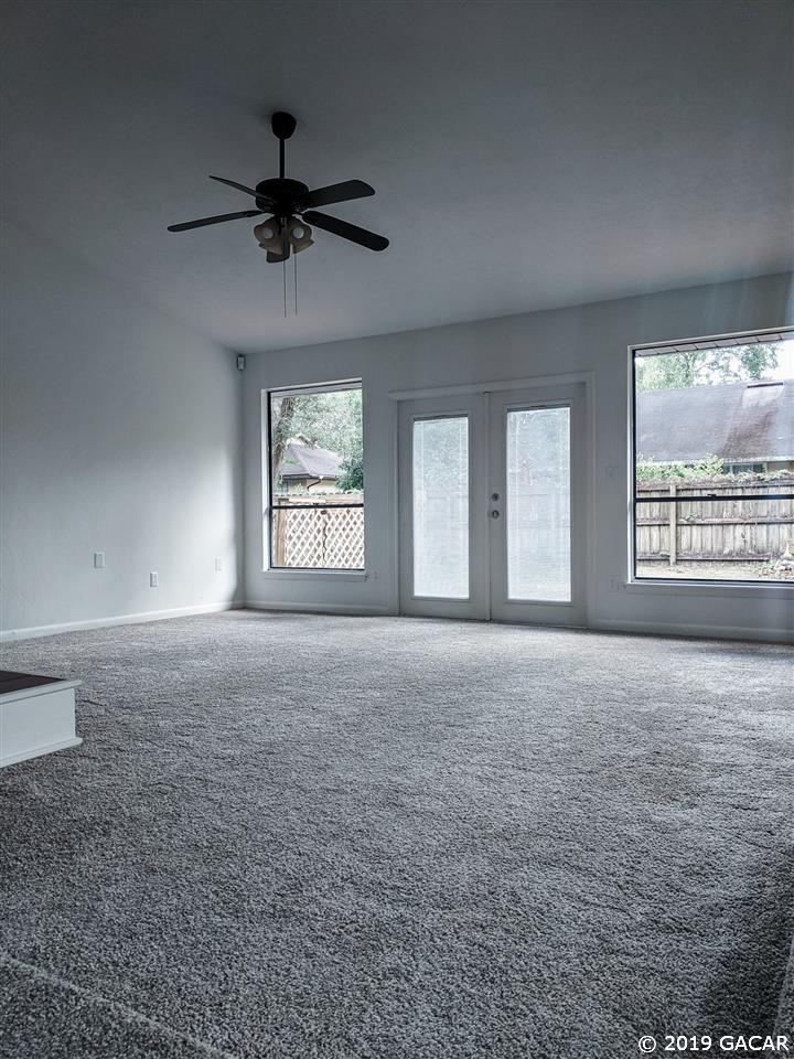 1034 Southwest 79 Terrace Gainesville, FL 32607 - Photo 4 of 16 Gallery Image 4
