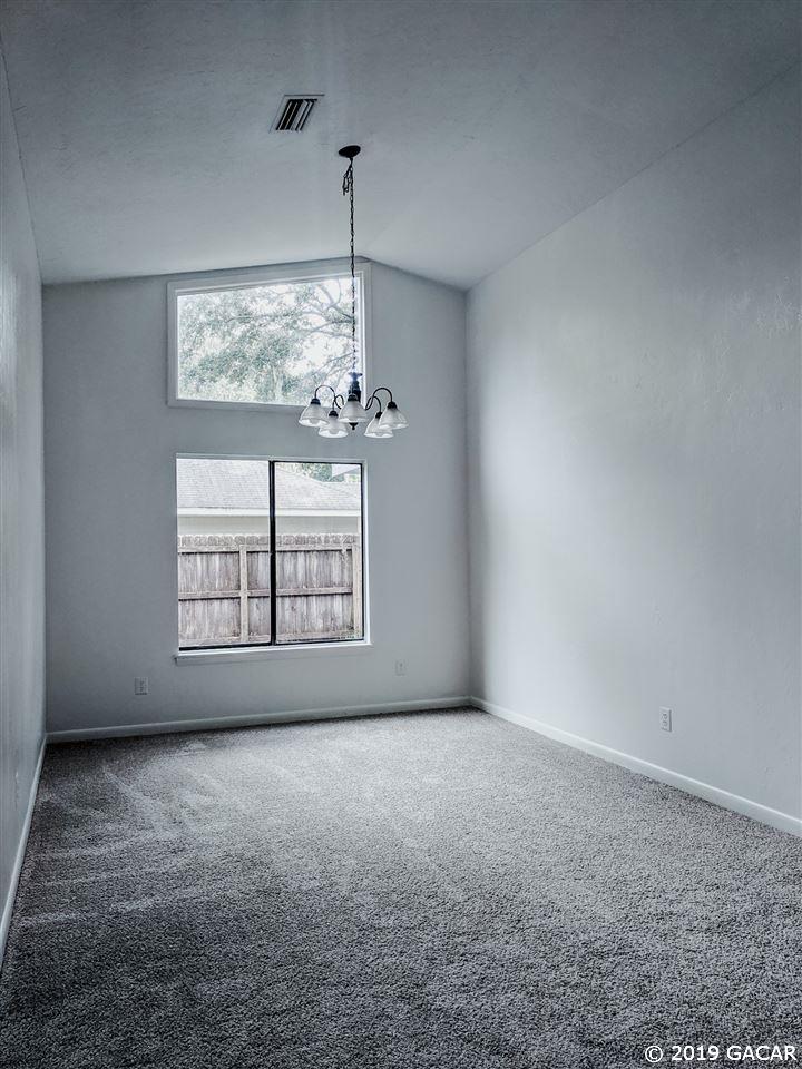 1034 Southwest 79 Terrace Gainesville, FL 32607 - Photo 7 of 16 Gallery Image 7