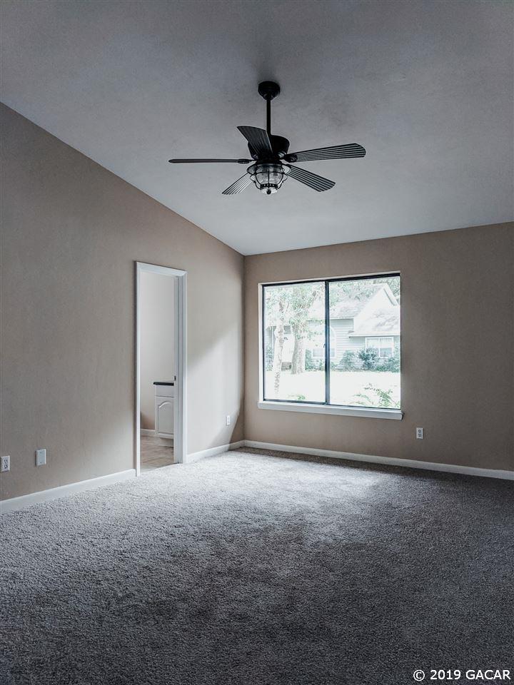 1034 Southwest 79 Terrace Gainesville, FL 32607 - Photo 10 of 16 Gallery Image 10