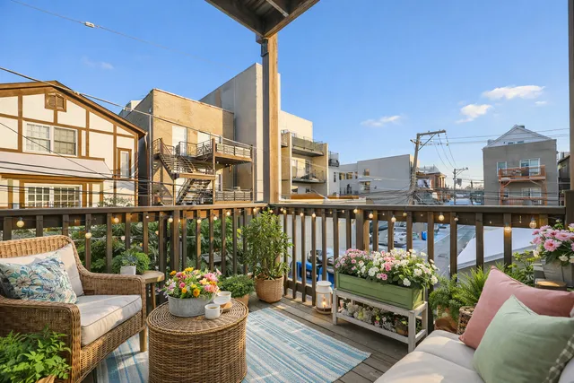 $4,100 | 1415 West George Street, Unit 1, Chicago, IL 60657