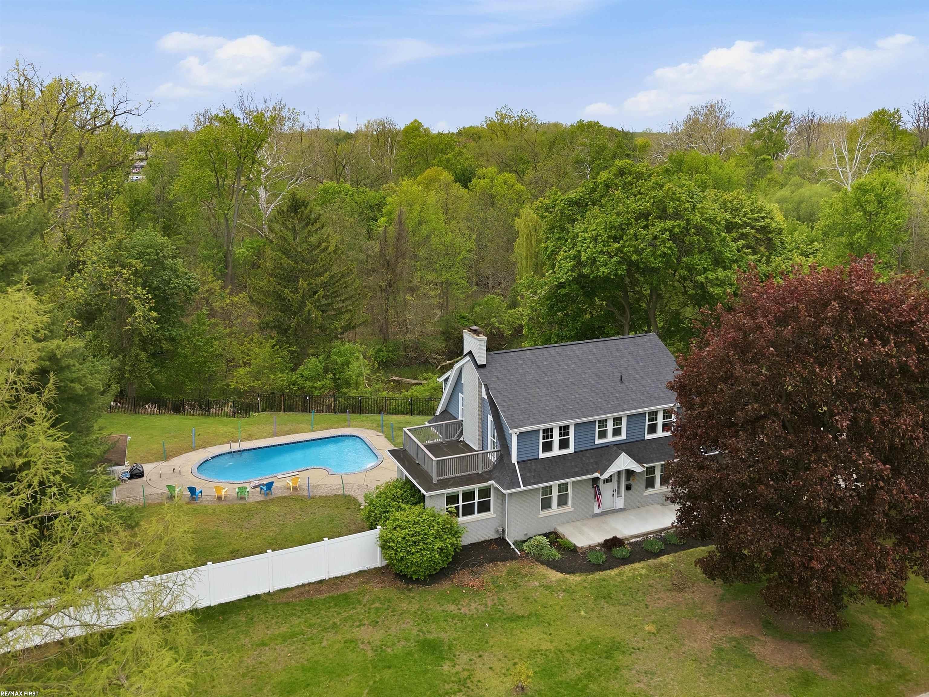 8490 Clinton River Road Sterling Heights, MI 48314 - Photo 57 of 61