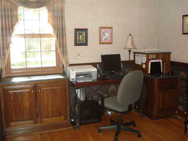 116 North Winthrop Road Muncie, IN 47304 - Photo 4 of 21 Gallery Image 4