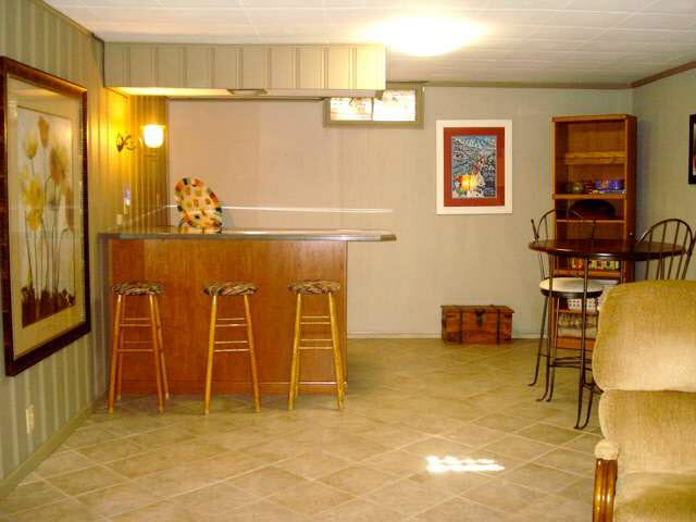 116 North Winthrop Road Muncie, IN 47304 - Photo 7 of 21 Gallery Image 7