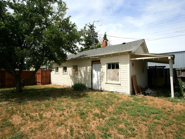 1928 West Sharp Avenue Spokane, WA 99201 - Photo 17 of 20