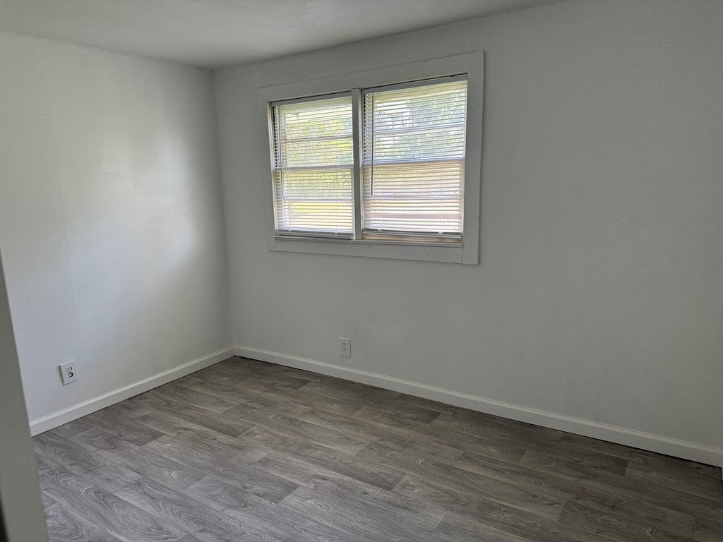 3395 Touchton Road Valdosta, GA 31601 - Photo 12 of 13 Gallery Image 12