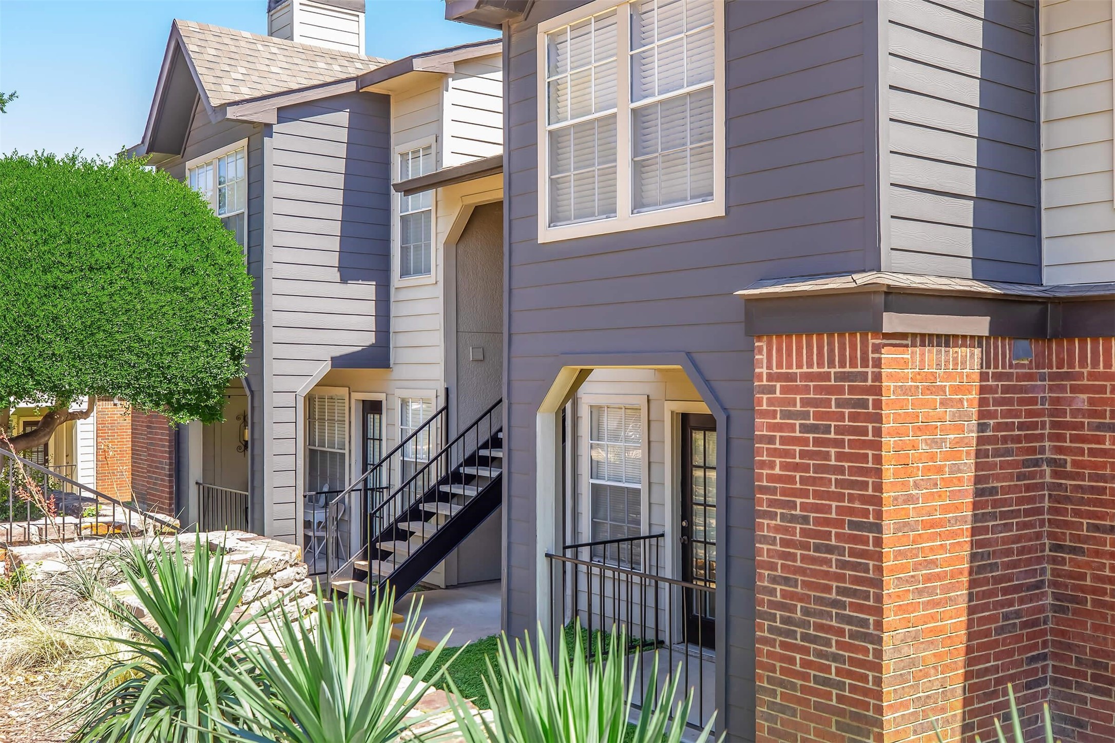 8301 Boat Club Road, Unit 1425 Fort Worth, TX 76179 - Photo 24 of 44 a view of front door of house