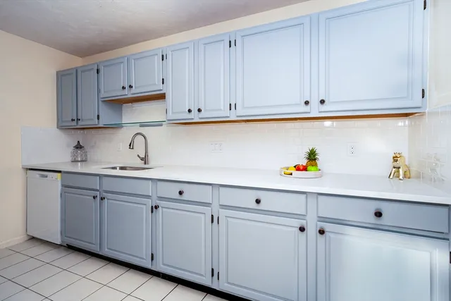 $550,000 | 85 East Squantum Street, Unit 10, Quincy, MA 02171