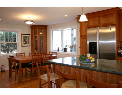 18 Old Tavern Road Wayland, MA 01778 - Photo 7 of 12 Gallery Image 7