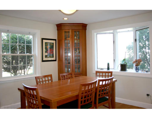18 Old Tavern Road Wayland, MA 01778 - Photo 9 of 12 Gallery Image 9
