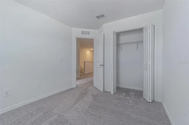 $2,100 | 10210 Trumpet Honeysuckle Way, San Antonio, FL 33576