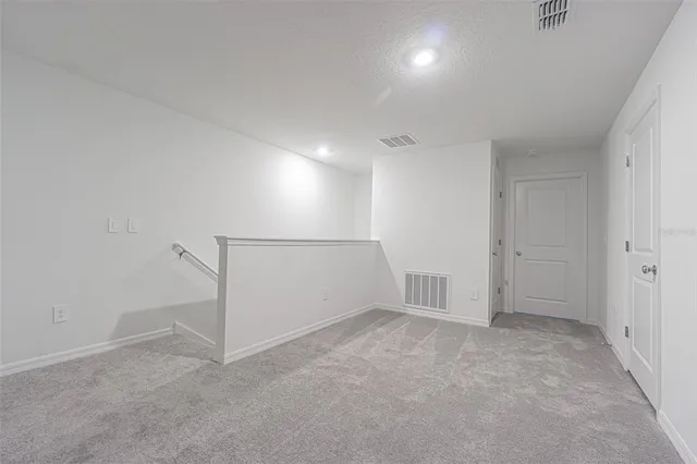 $2,100 | 10210 Trumpet Honeysuckle Way, San Antonio, FL 33576