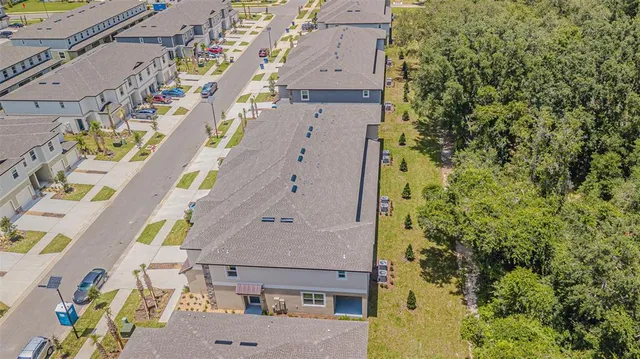 $2,100 | 10210 Trumpet Honeysuckle Way, San Antonio, FL 33576