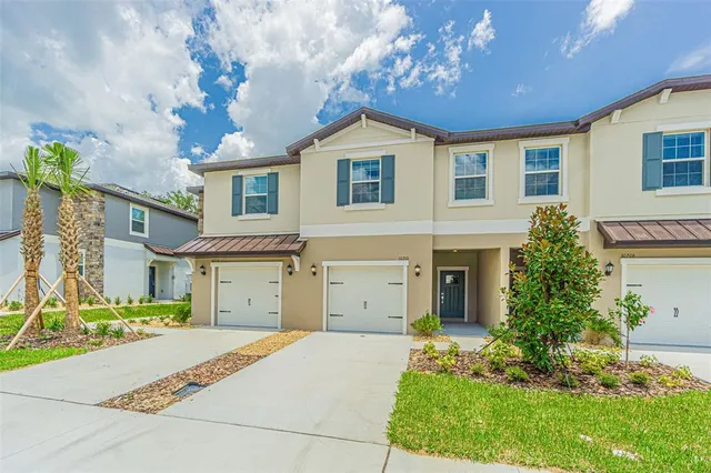 $2,100 | 10210 Trumpet Honeysuckle Way, San Antonio, FL 33576