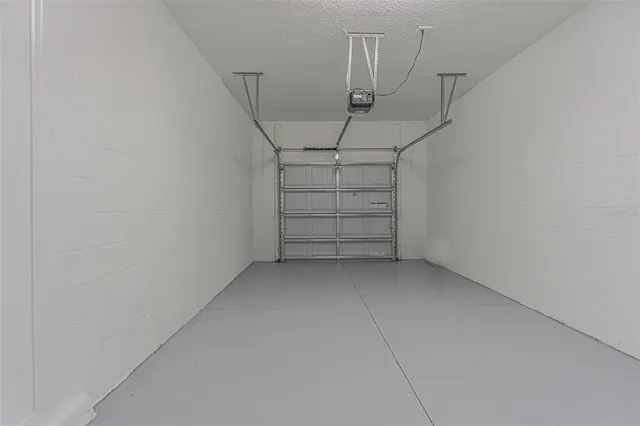 $2,100 | 10210 Trumpet Honeysuckle Way, San Antonio, FL 33576