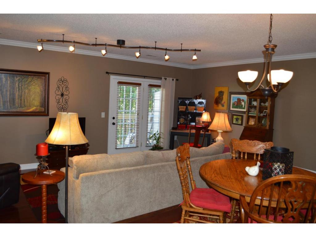 2101 Cherokee Road, Unit 14 Johnson City, TN 37604 - Photo 24 of 24 Open floor plan