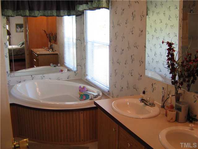 863 Clay Thomas Road Roxboro, NC 27573 - Photo 6 of 21