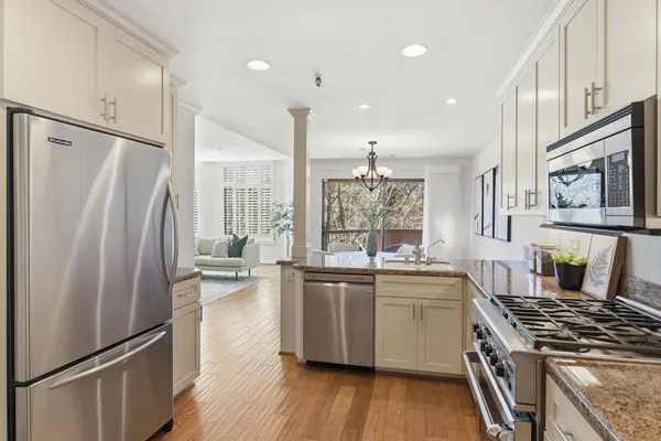 $1,849,000 | 95 Church Street, Unit 2301, Los Gatos, CA 95030