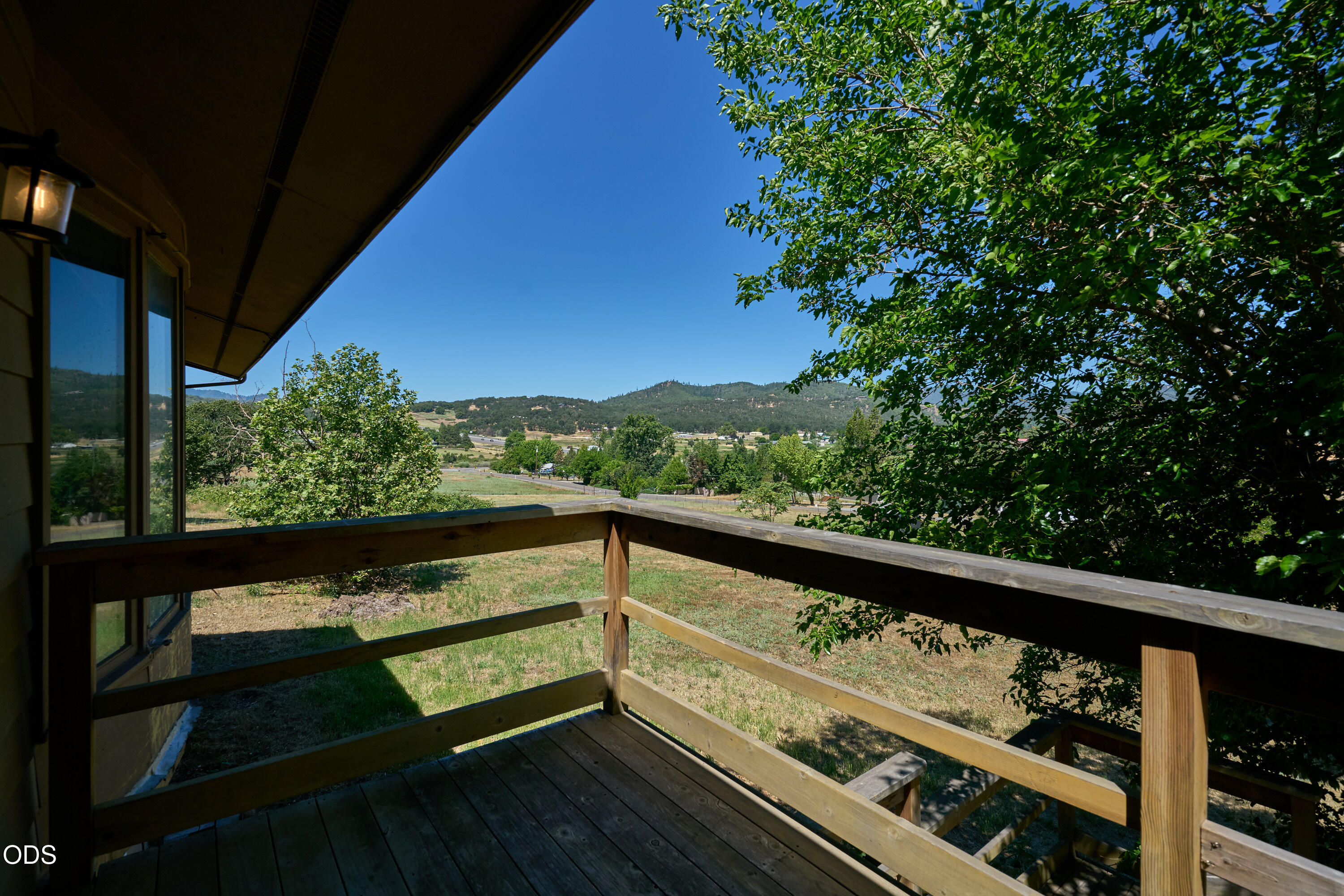 6530 Tolo Road Central Point, OR 97502 - Photo 17 of 35